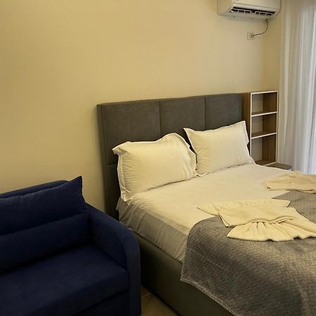 D&D Hotel Shëngjin Kültér fotó