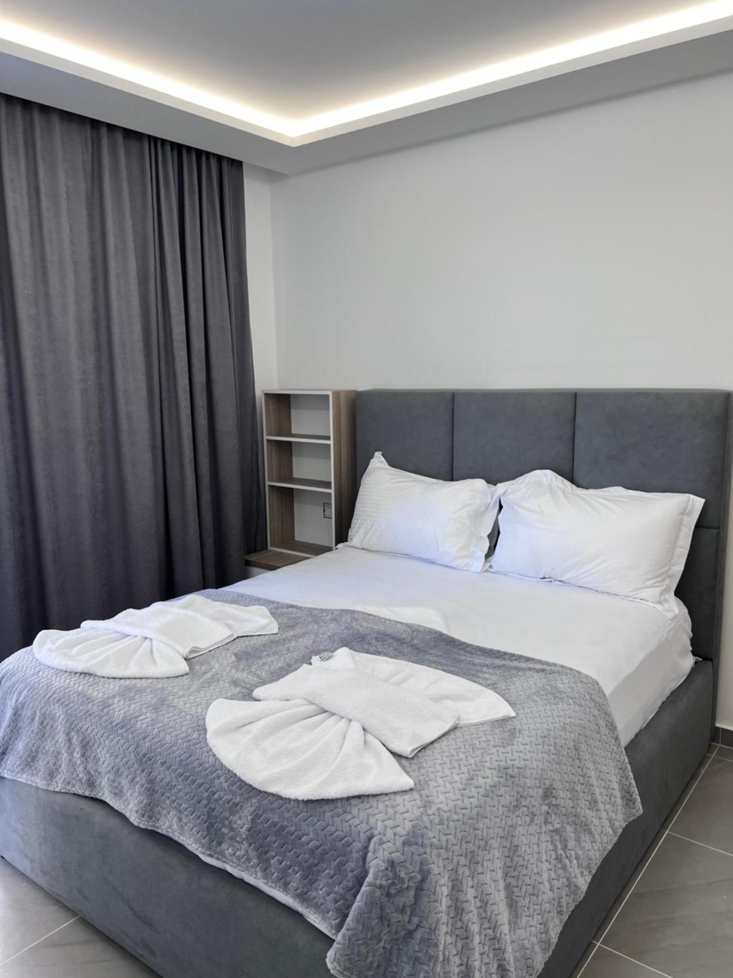 D&D Hotel Shëngjin Kültér fotó