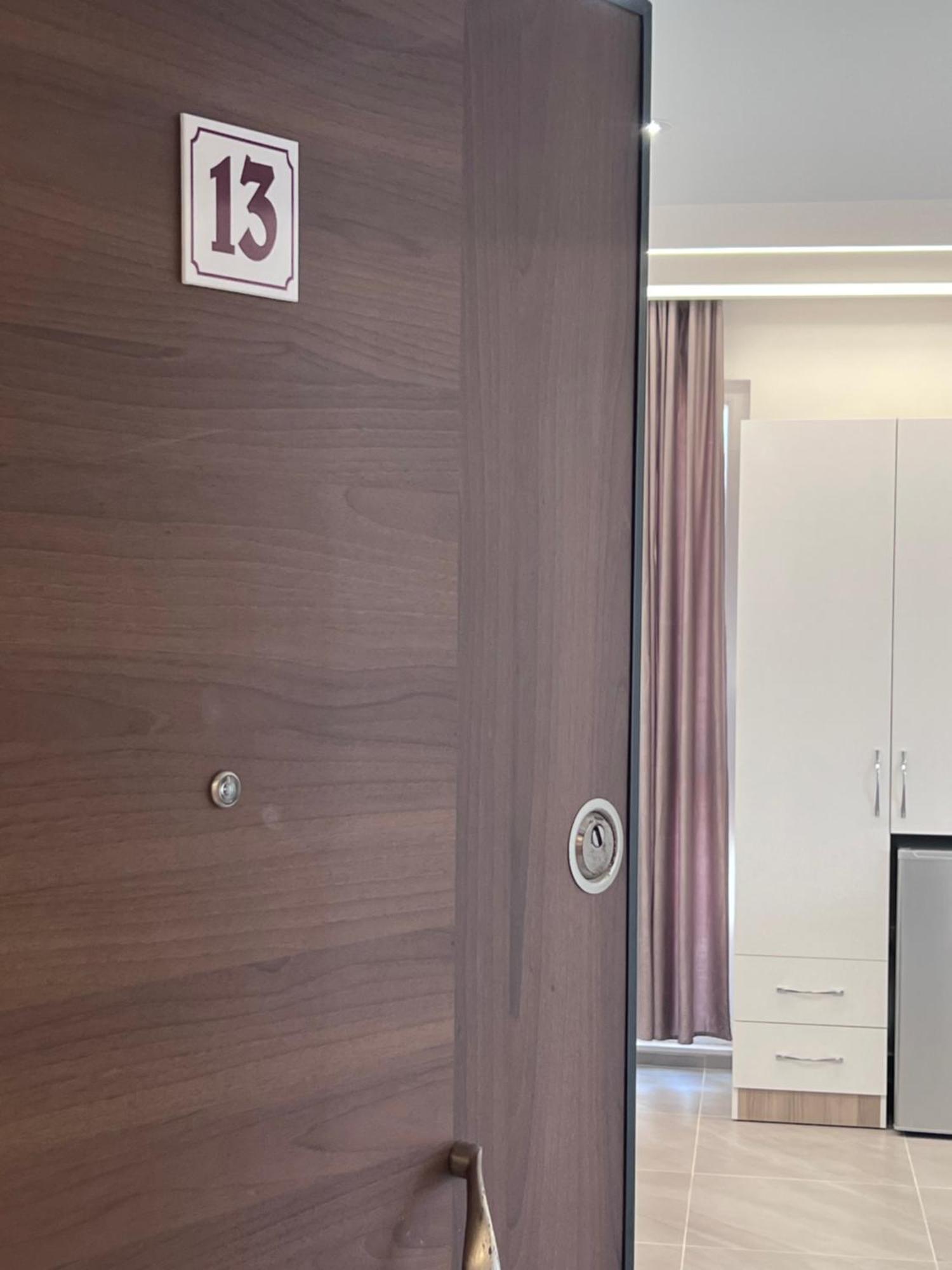 D&D Hotel Shëngjin Kültér fotó