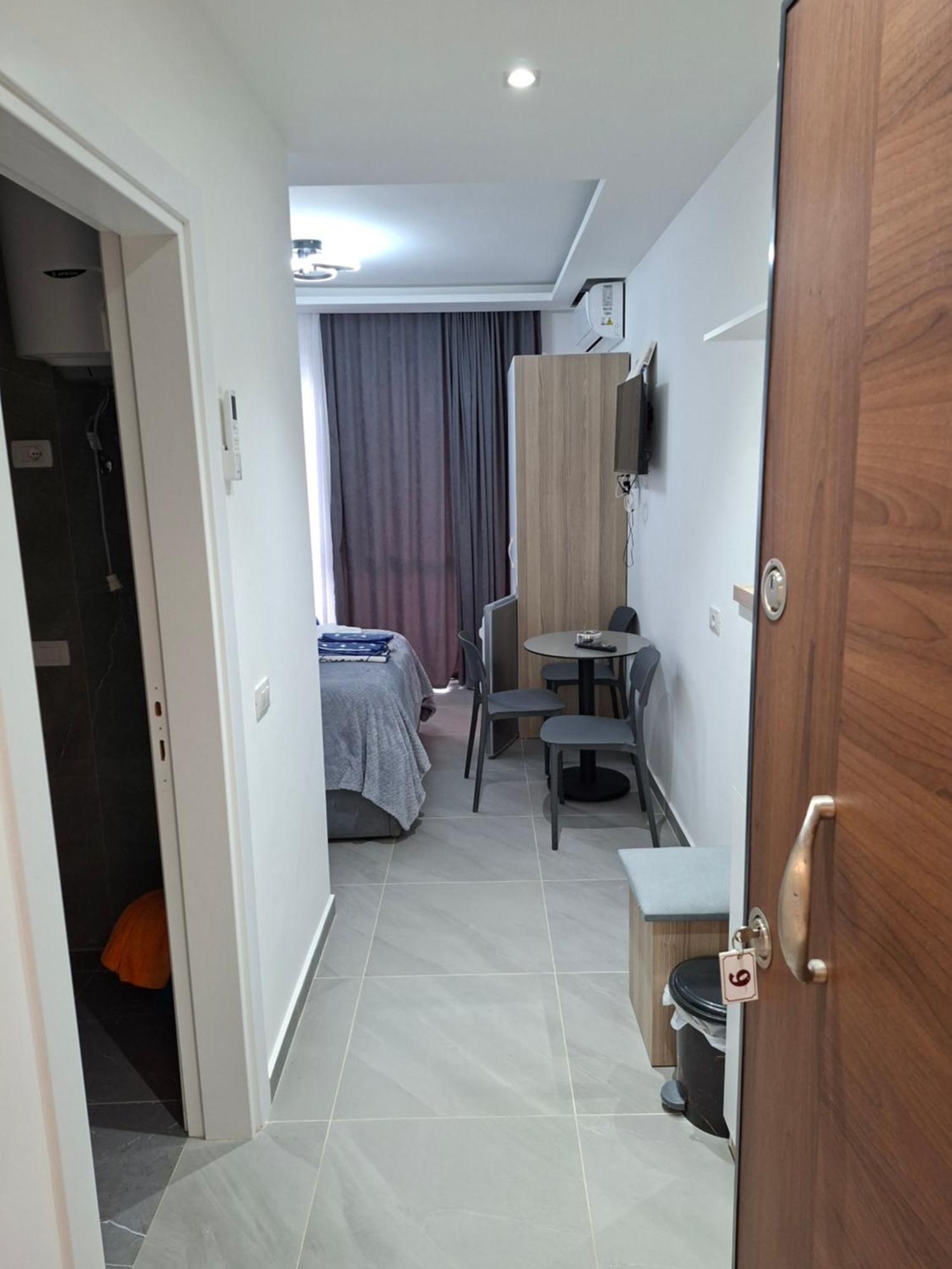 D&D Hotel Shëngjin Szoba fotó